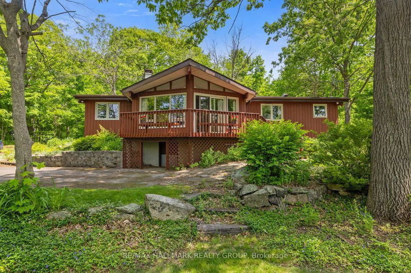 588 Ski Hill Rd, Pakenham, Ontario