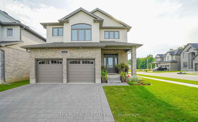 2201 Westpoint Heights
