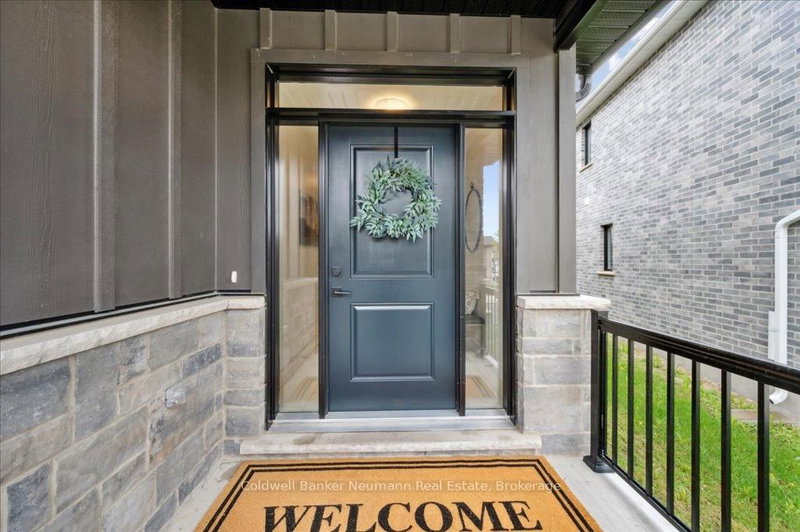 2 - 32 Faith St, Cambridge, N1T 0E8 | Image 2