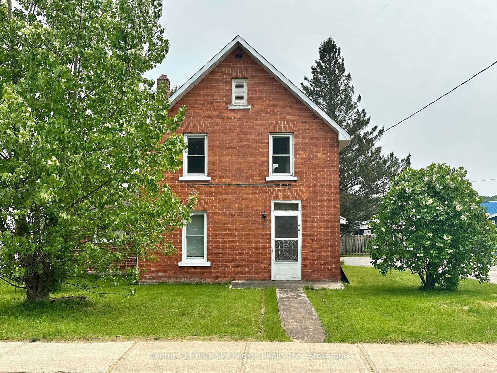 Listing photo 1