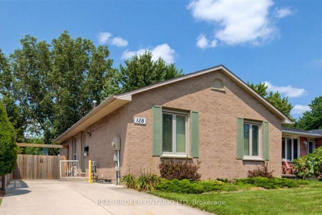Upper - 128 Blanchard Crescent