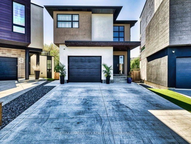 11 Beamer Court
