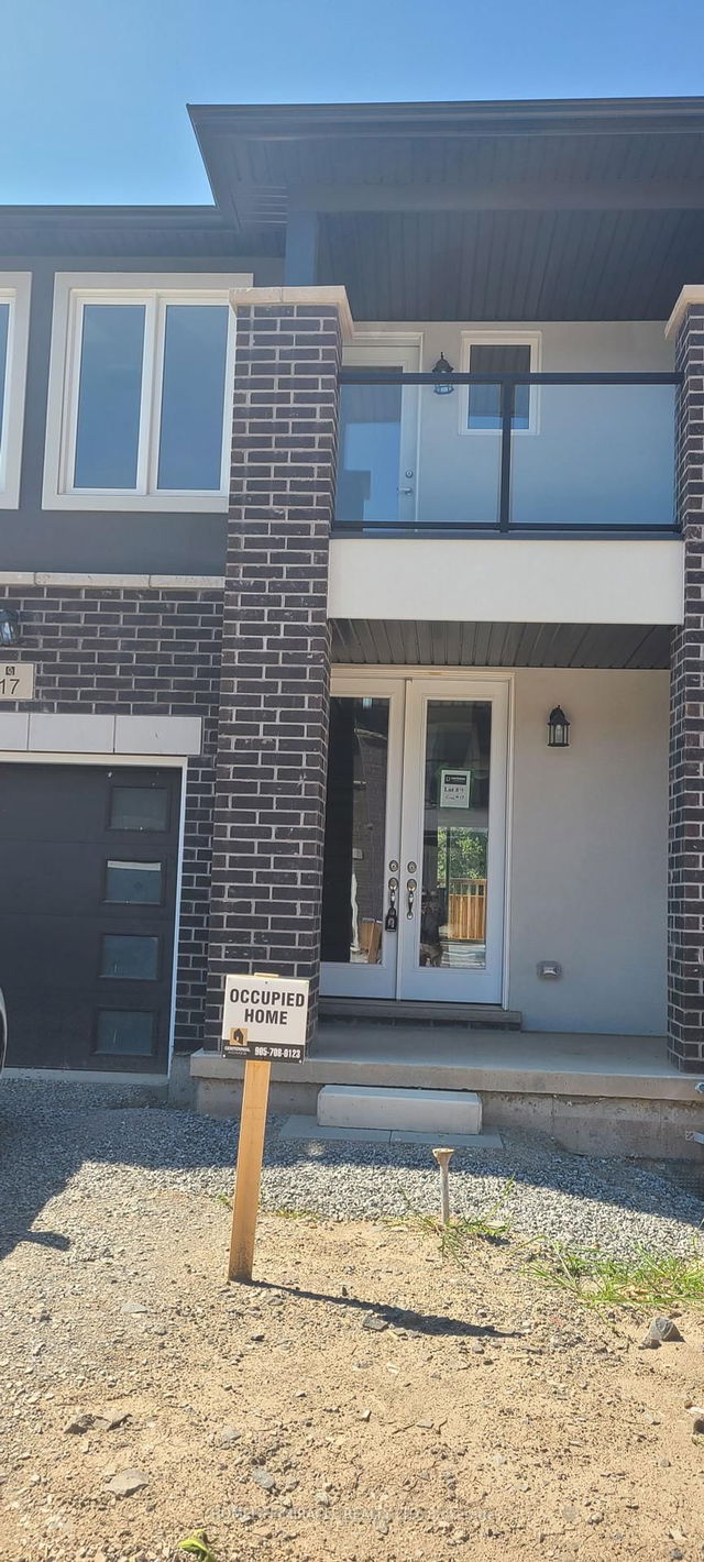 17 Renfrew Trail