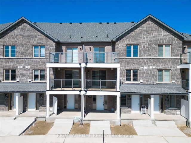 197 - 205 West Oak Terrace