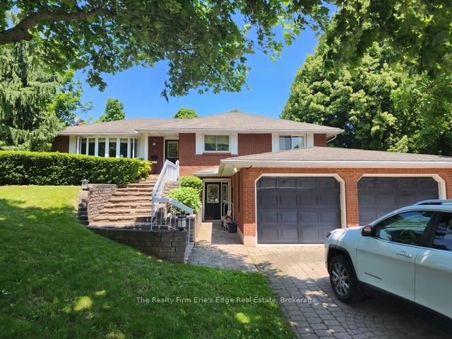 3 Andover Avenue