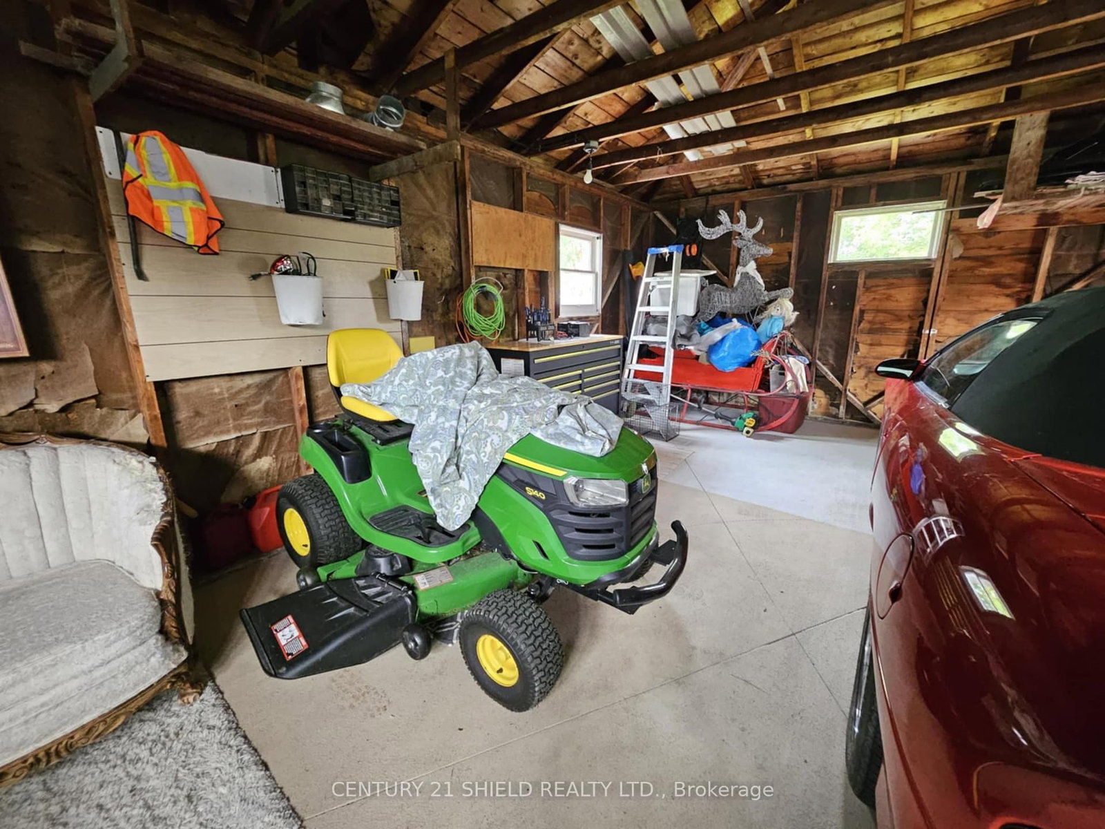 Listing Image 20