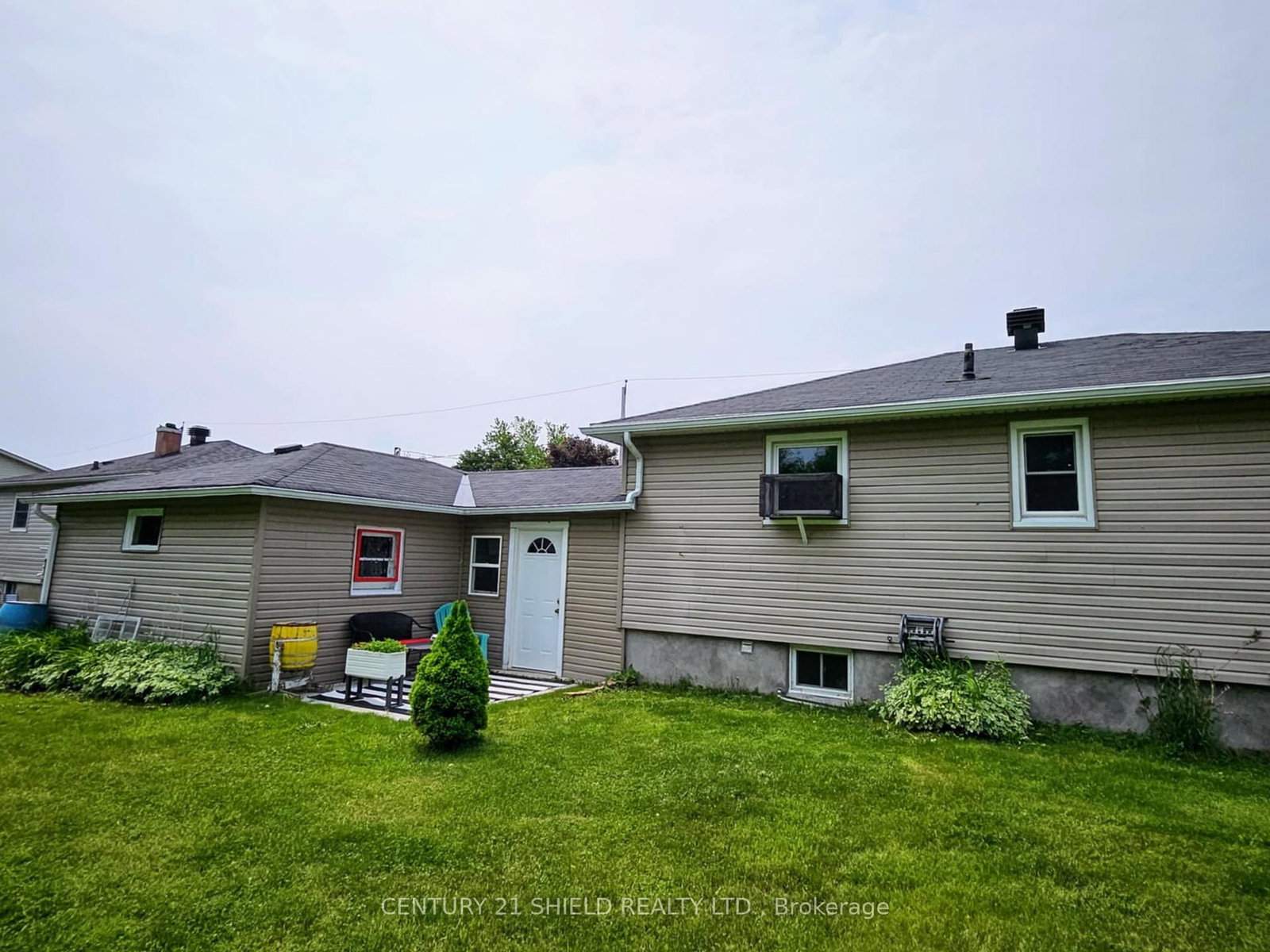 Listing Image 23