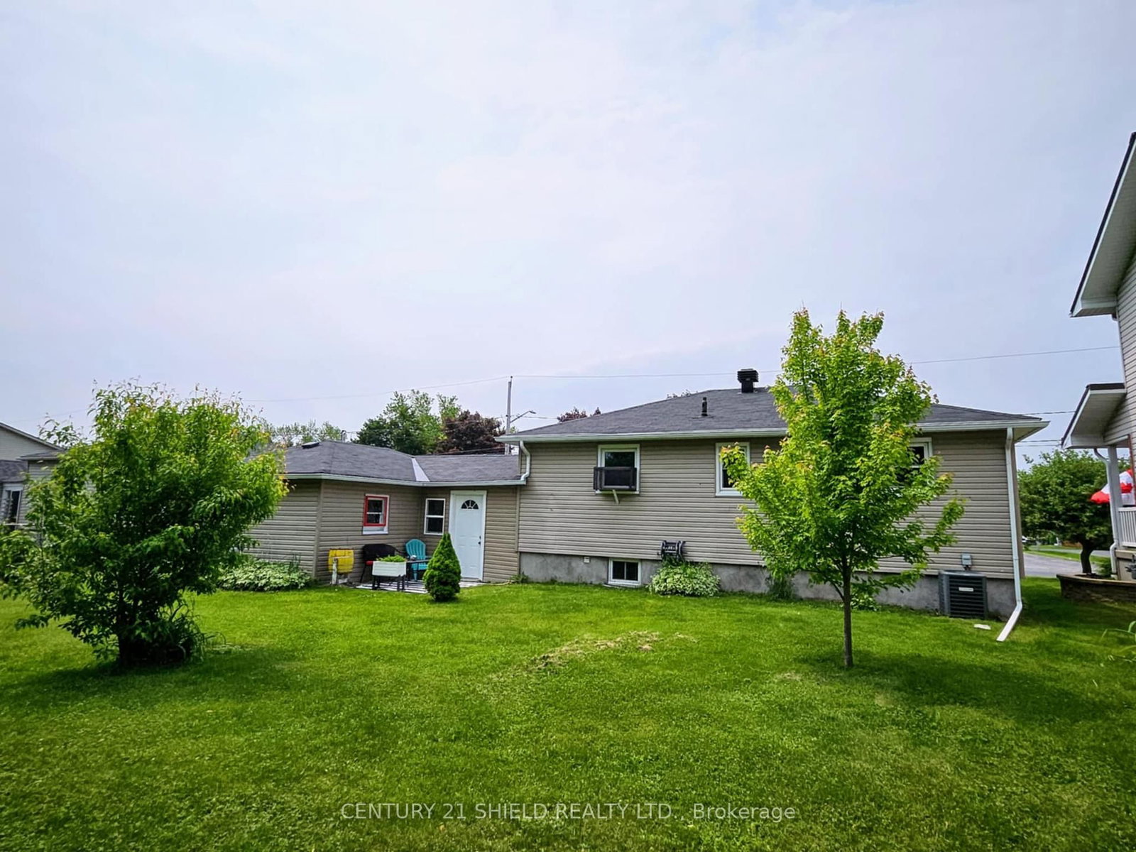 Listing Image 24