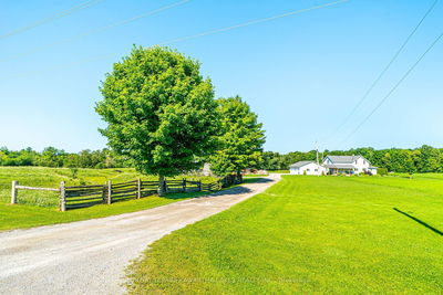 2433 County Road 121 Rd, Kawartha Lakes - Somerville image-0-1