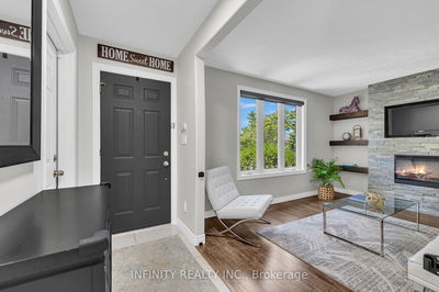 1803 Vicky Circ, Windsor - Windsor image-0-4