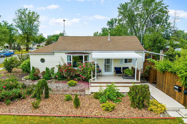 476 Lakeside Road