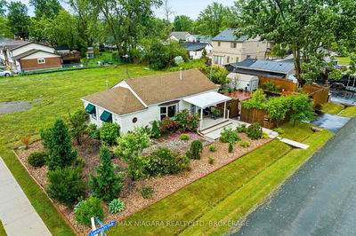 476 Lakeside Rd, Fort Erie - Crescent Park image-0-4