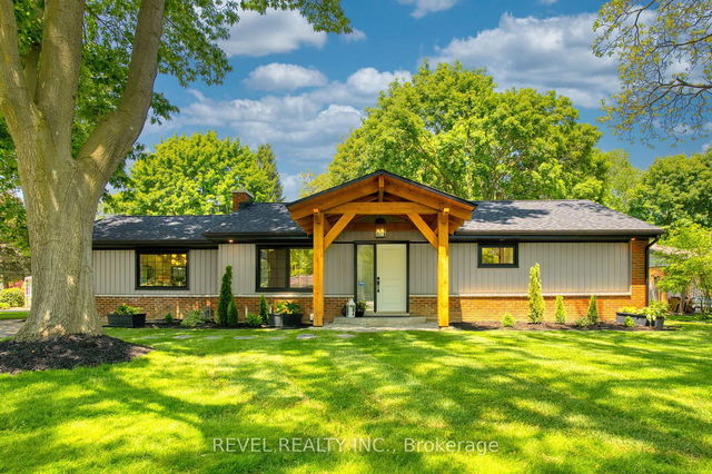 793 Green Lane