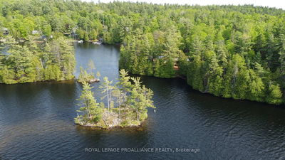 1052 Ridgeway Lane, Arden - Frontenac North image-0-2