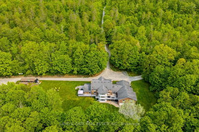 398 Sandy Hook Rd, Kawartha Lakes - Manvers image-0-1