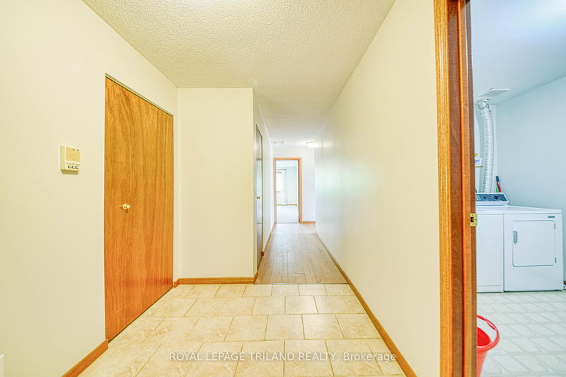 206 - 4 Albert St, Cambridge, N1R 3M4 | Image 2