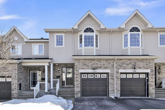 214 Cityview Crescent