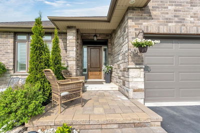 100 Tamarack Blvd, Woodstock - North image-0-3
