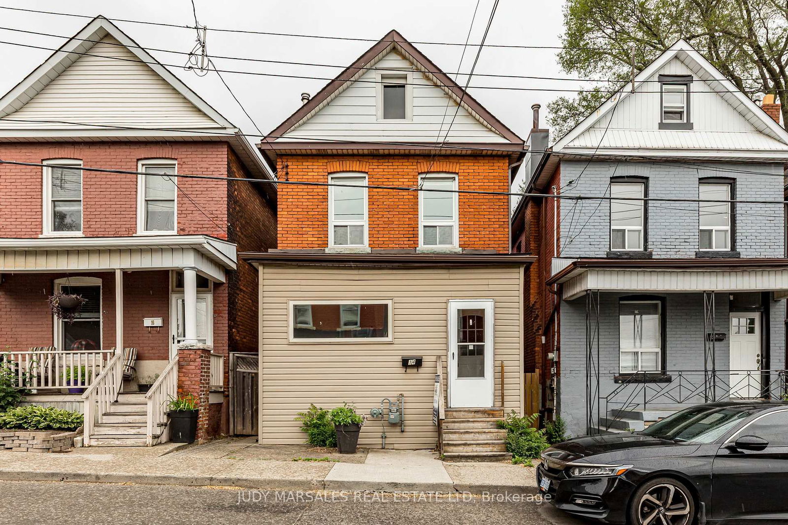 Detached House for sale at 14 Greig Street, Hamilton, Strathcona, L8R 2W7 - MLS: X12195719