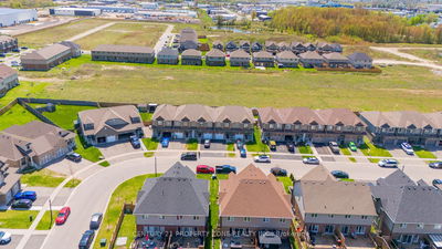 1482 Caen Ave, Woodstock - North image-0-1