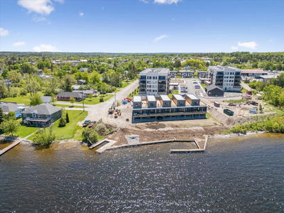 Unit 404 — 19B West St, Kawartha Lakes - Fenelon Falls
