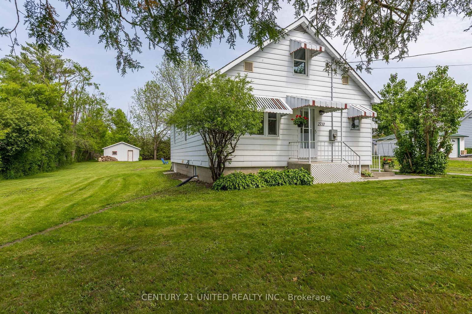 Listing photo 4