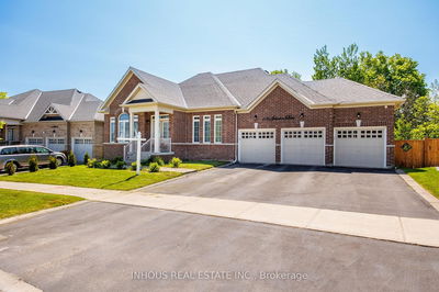 105 Johnson Dr, Shelburne - Shelburne image-0-1