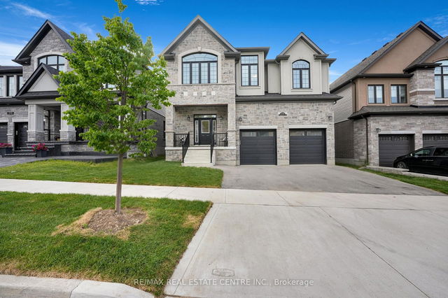 554 Bridgemill Crescent