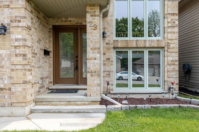 29 Dell Dr, Strathroy-Caradoc - SW image-0-1