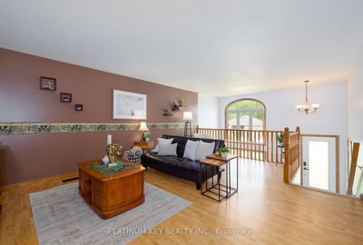 29 Dell Dr, Strathroy-Caradoc - SW image-0-2