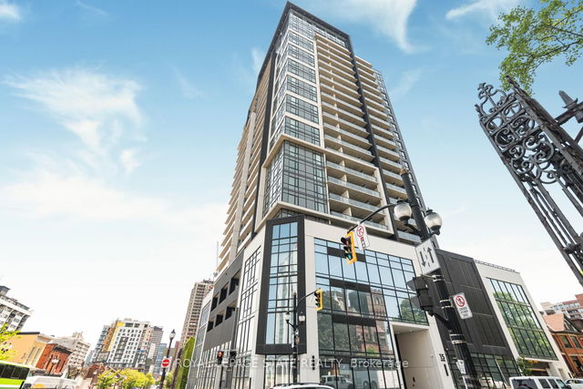 707 - 15 Queen Street