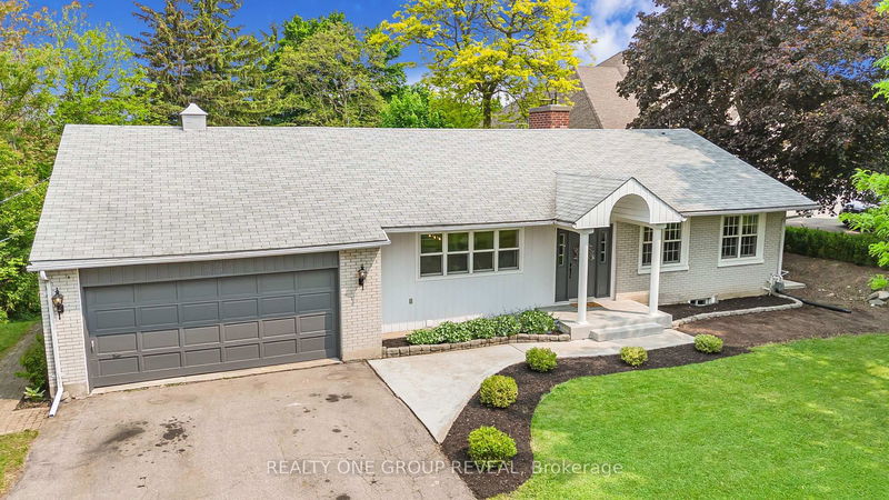 120 Riverbank Dr, Cambridge -  image-0-0