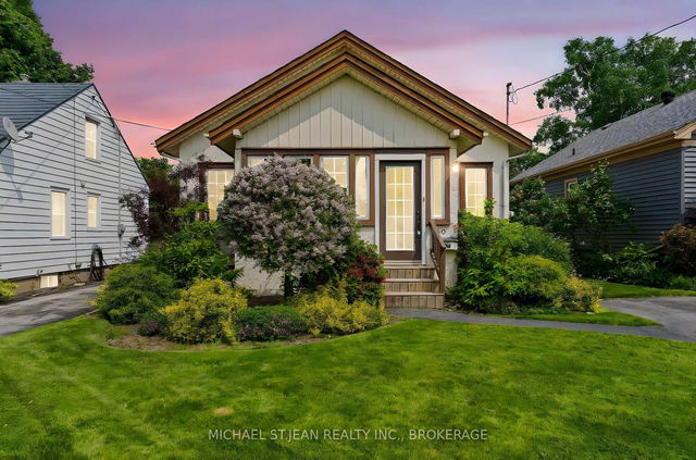 20 St. Andrews Avenue