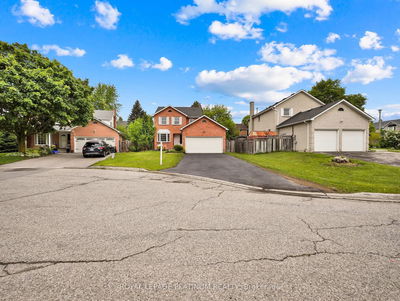 7 Sinclair Crt, Cambridge -  image-0-1