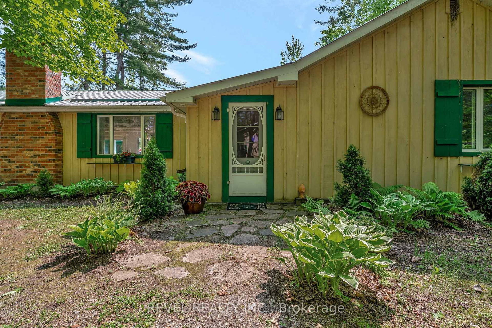 Listing Image 7