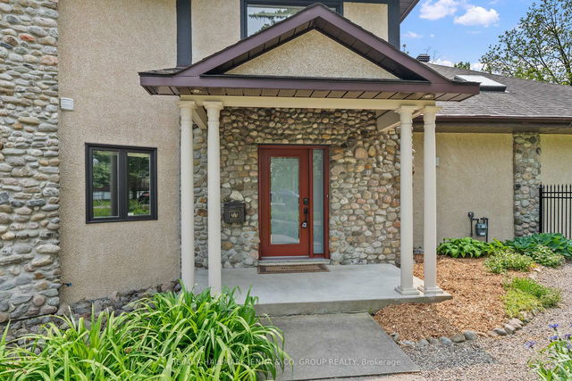 824 Nesbitt Place