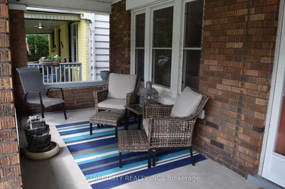 844 Moy Ave, Windsor -  image-0-1