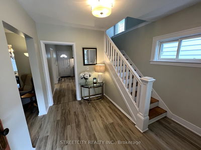 844 Moy Ave, Windsor -  image-0-2