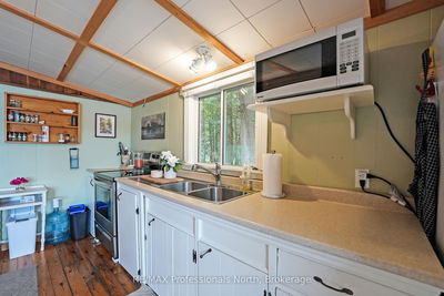1056 Kodiak Tr, Highlands East - Glamorgan image-0-4