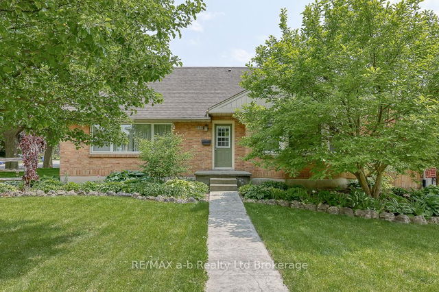 699 Kipps Lane