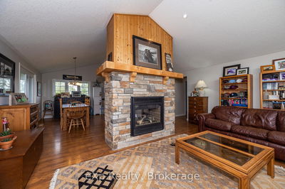 46304 Old Mail Rd, Meaford - Meaford image-0-4