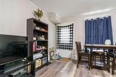 47-49 Union St, Prince Edward County - Picton Ward image-0-4