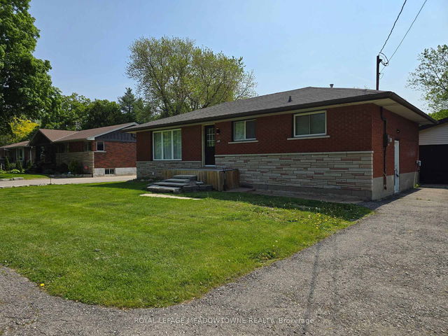 Lower Level - 477 Glancaster Road