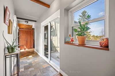 73 Queen St, Puslinch - Morriston image-0-4