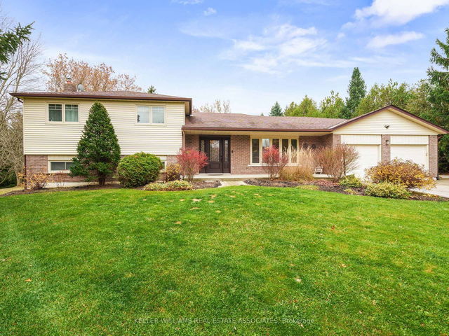 18 McKibbon Avenue