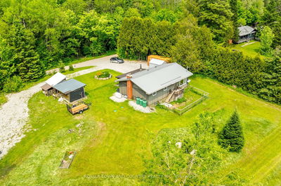 1042 Tweed Dr, Highlands East - Glamorgan