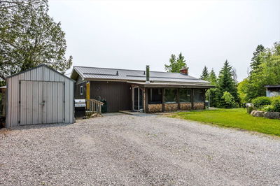 1042 Tweed Dr, Highlands East - Glamorgan image-0-1