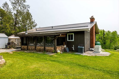 1042 Tweed Dr, Highlands East - Glamorgan image-0-2