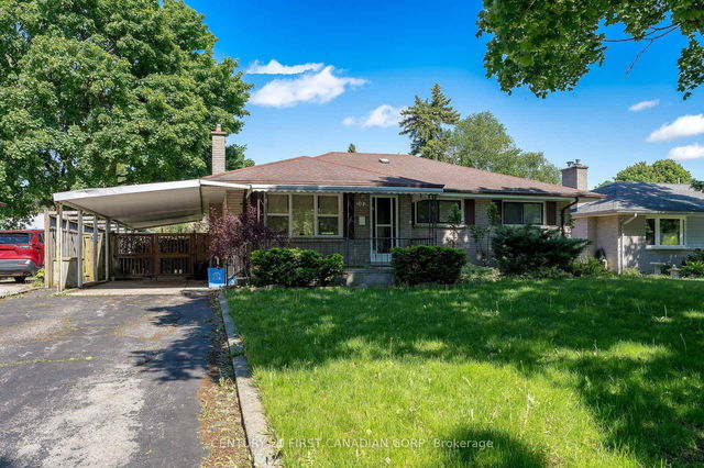 202 Renfro Crescent