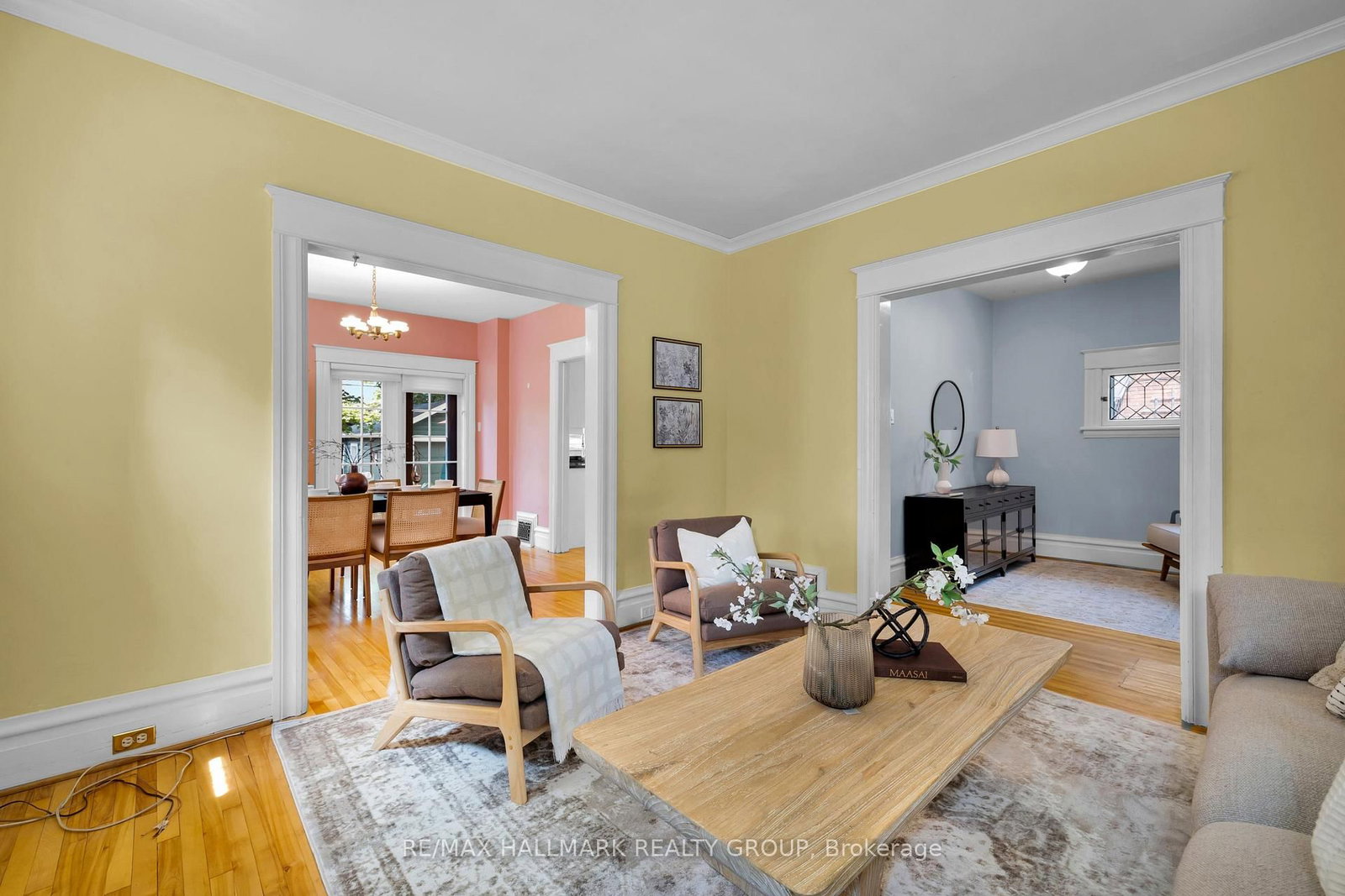 Listing Image 7